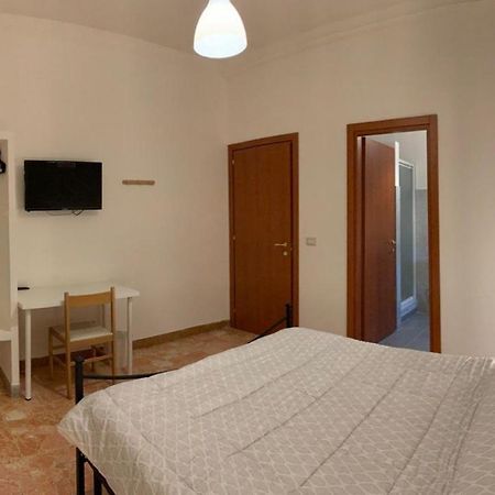 Daniele Rooms Арецо Екстериор снимка