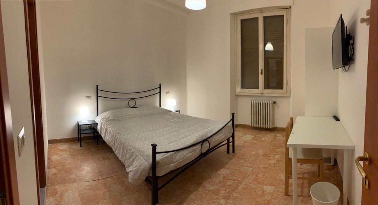 Daniele Rooms Арецо Екстериор снимка