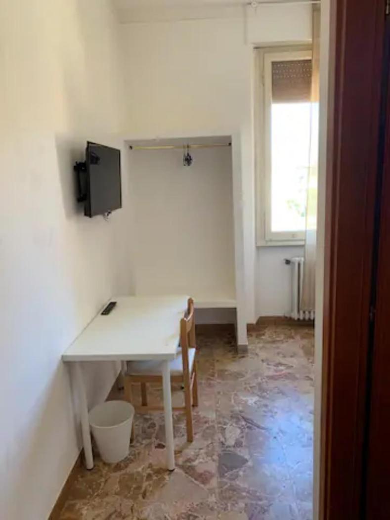 Daniele Rooms Арецо Екстериор снимка